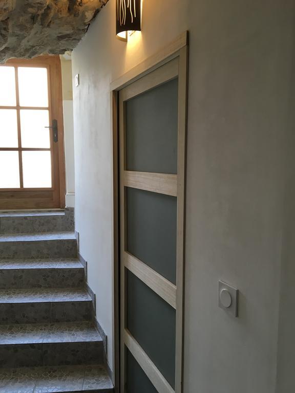 Ferienwohnung La Grotte La Garde-Adhémar Exterior foto