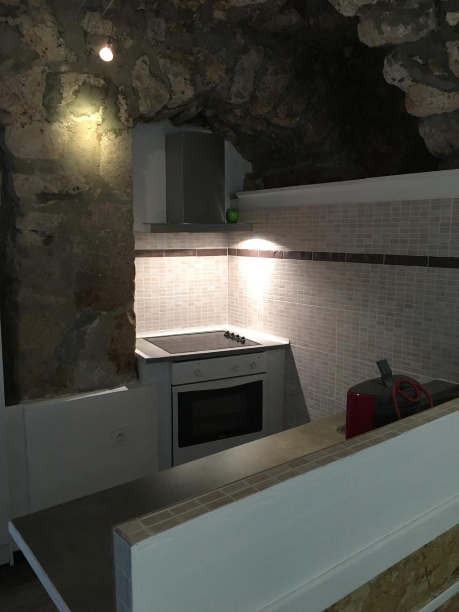 Ferienwohnung La Grotte La Garde-Adhémar Exterior foto
